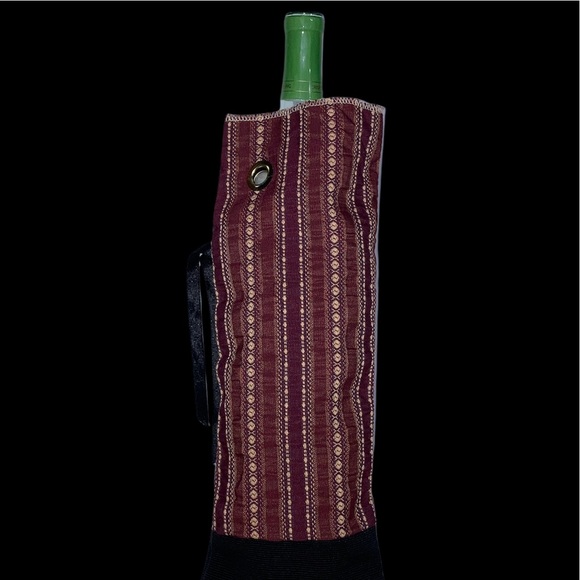 Wine Bottle Fabric Gift Bag With Fabric Ribbon for Tying - Picture 3 of 12